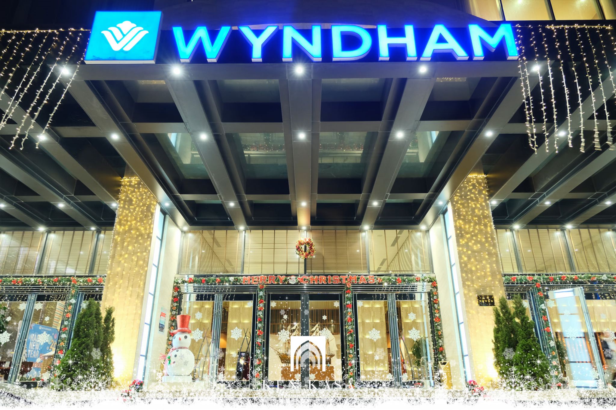 Mặt tiền của Wyndham Legend Ha Long